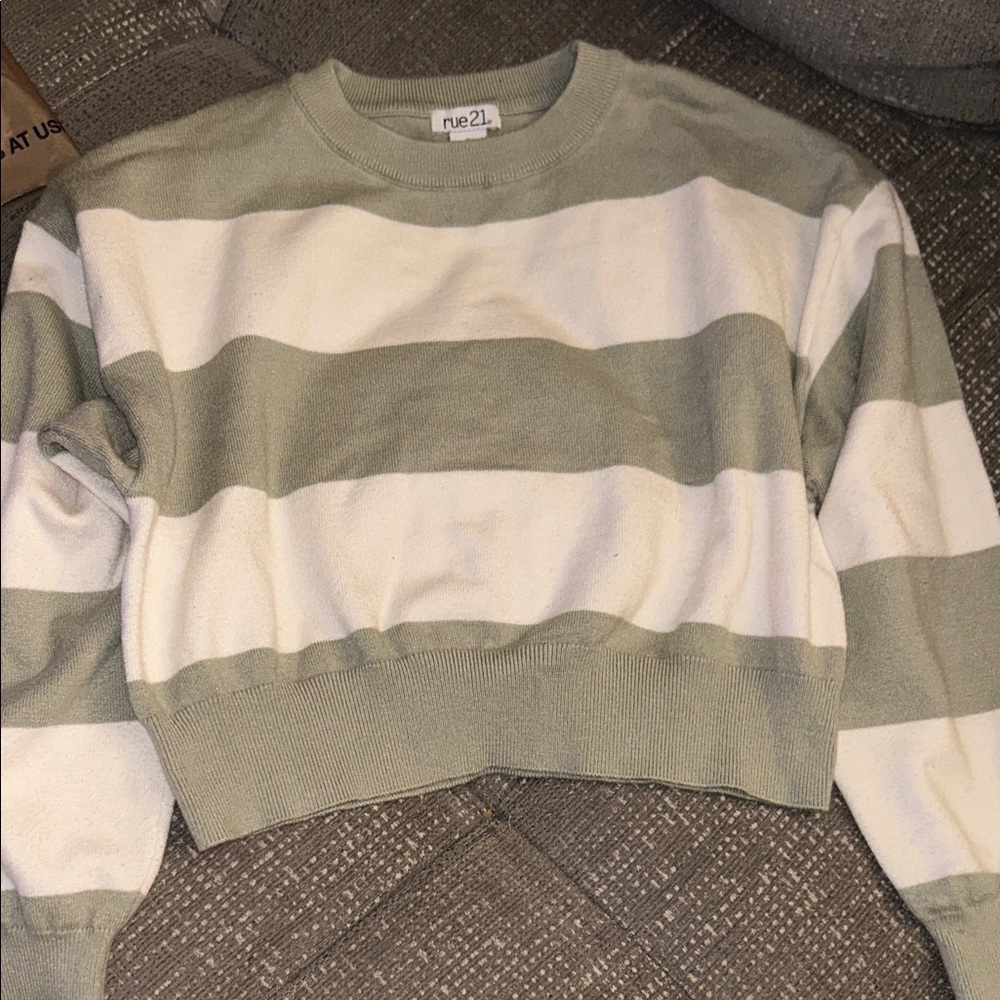 rue21 Olive & White Cropped Striped Sweater
